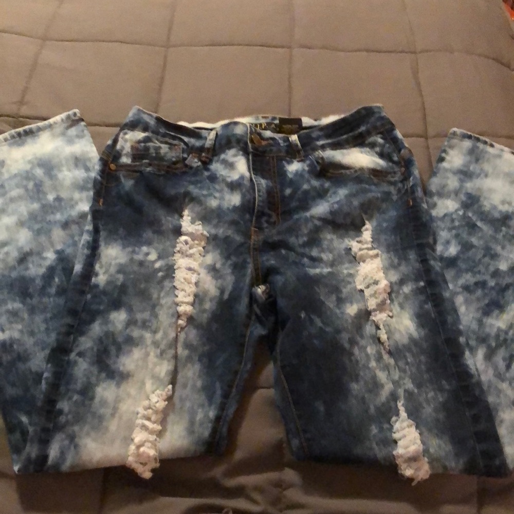 VIP distressed jeans